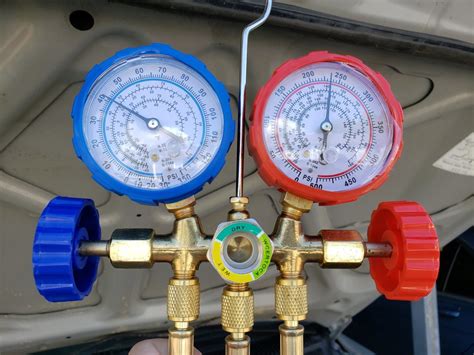 pressure gauge ac|Mastering The R134A: How To Use An Ac Manifold。